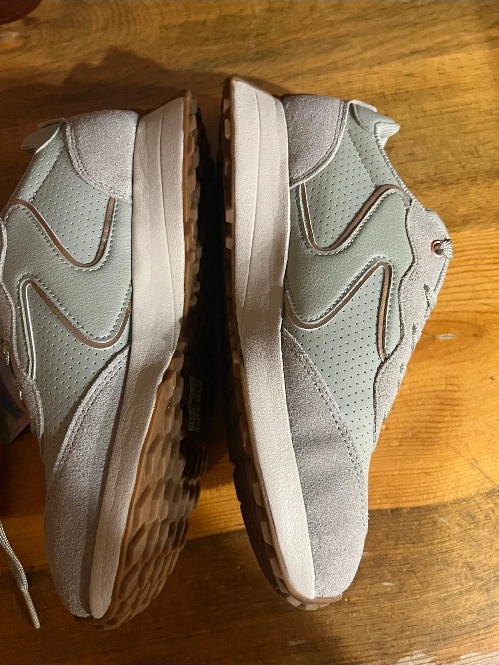 Skechers Women's Gusto Path Winder Sneakers in Sage size 6